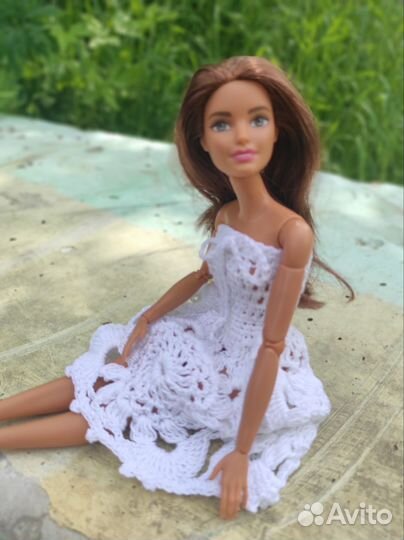 Вязаная одежда для барби. Платье 