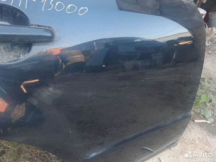 Задняя правая дверь suzuki sx4