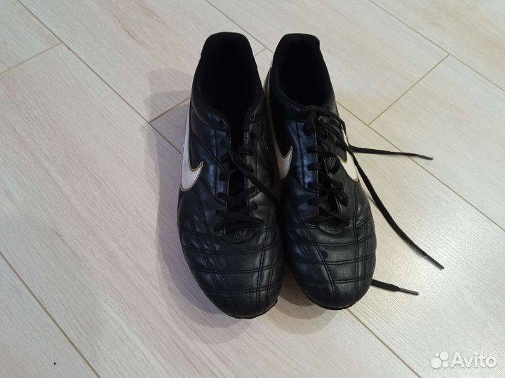 Бутсы Nike tiempo est. 1984