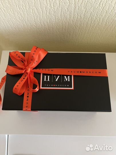 Подарочная коробка цум на магнитах