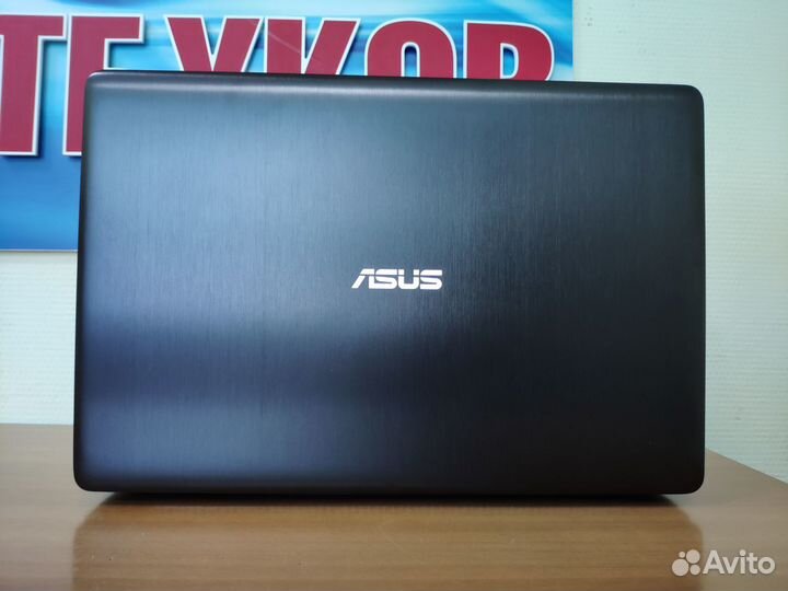 Ноутбук Asus / core i7 / 17 дюймов IPS / GTX