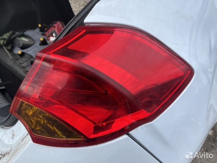 Задний правый левый фонарь kia ceed jd оригинал