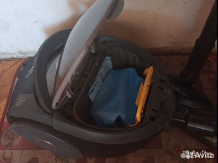 Пылесос Samsung управление на ручке