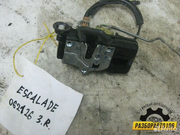 Замок двери задней правой Cadillac Escalade III 20