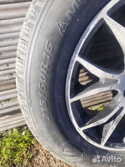 Zeta Active 4S 215/60 R16