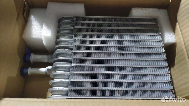 Испарилель задний Volkswagen T5