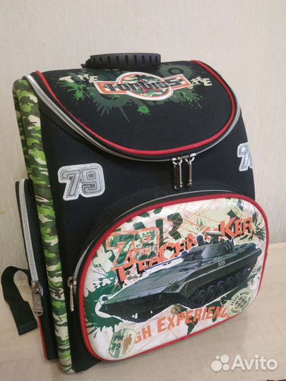 Рюкзак (ранец) школьный