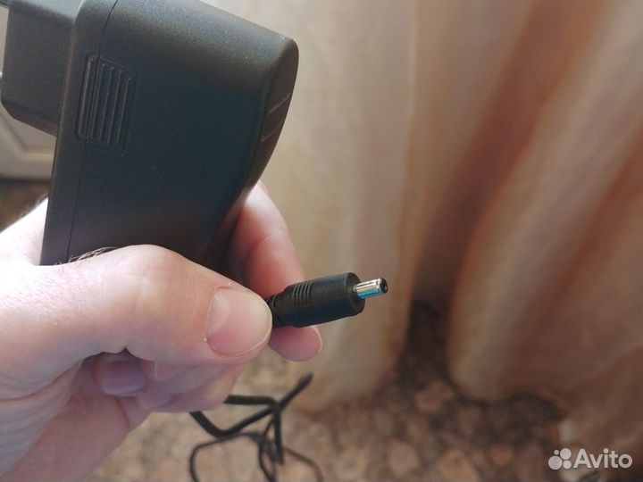 AC/DC Блок питания универсальный 5В 2А