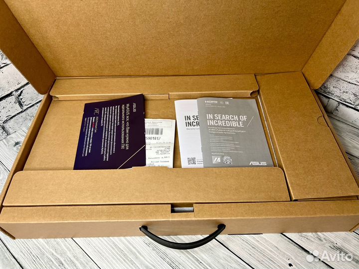 На гарантии Asus VivoBook i5-12500H/512/16