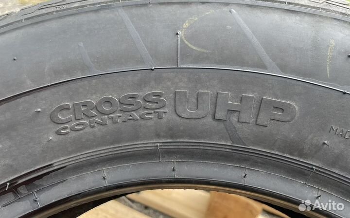 Continental ContiCrossContact UHP 215/65 R16