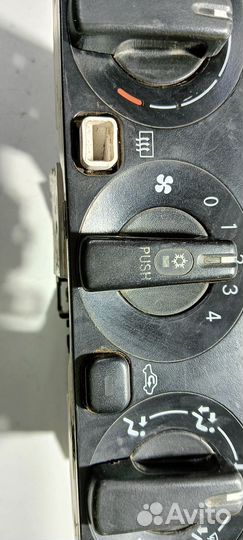 Блок управление печкой Carisma 1.9 дизель