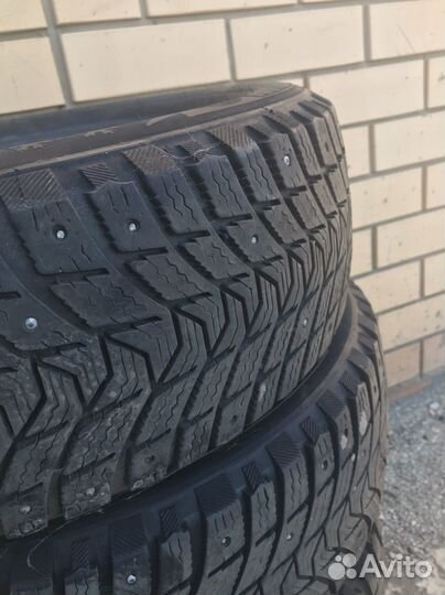 Michelin X-Ice North 3 185/60 R15