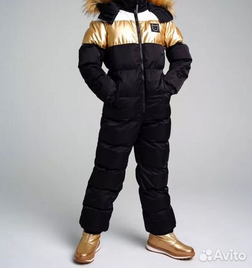 Зимний комбинезон для девочки
