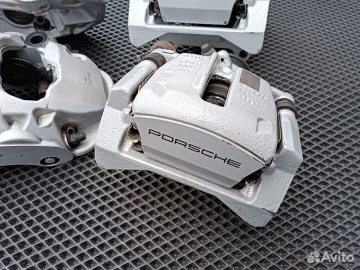 Суппорта Porsche Macan 360 330 mm