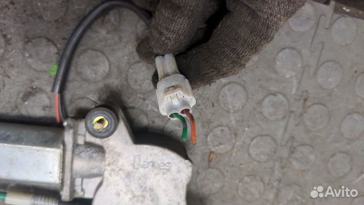 Стеклоподъемник электрический левый передний Suzuki Wagon R Plus