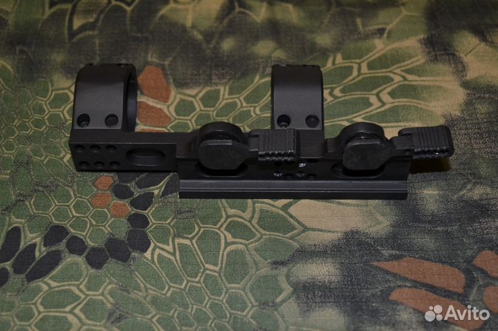 Быстросъёмный кронштейн под оптику