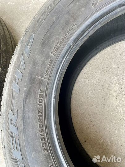 Bridgestone Dueler H/P Sport 235/65 R17 и 235/65 R17 108V