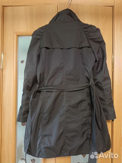 Плащ женский р.40