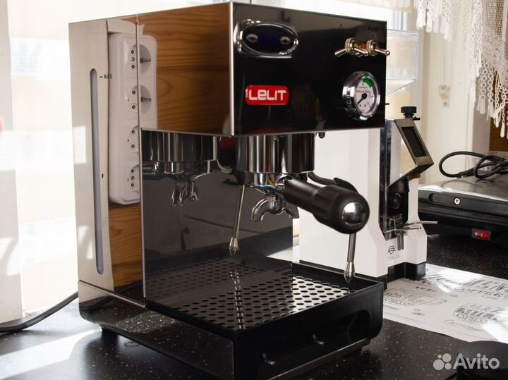 Кофемашина Lelit Anna PL41TEM