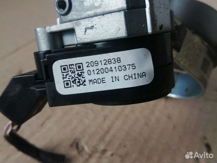 Замок зажигания Opel Astra J, 2011