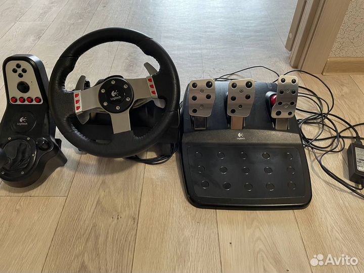 Игровой руль logitech g27