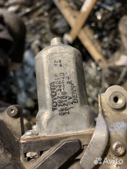 Стеклоподъемник передний Тойота Рав4 2005-2012