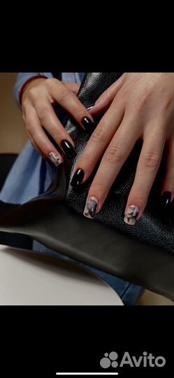 Маникюр педикюр