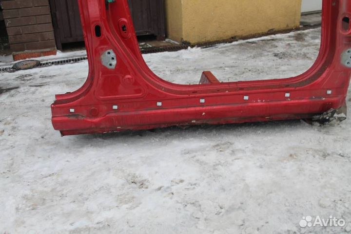 Порог правый Ssang Yong NEW action