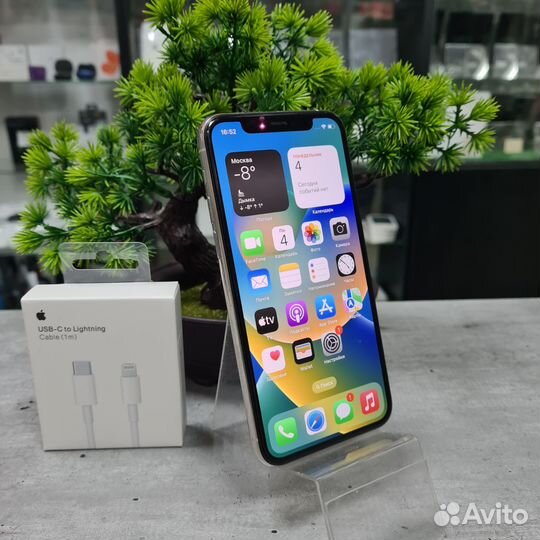 iPhone 11 Pro, 64 ГБ