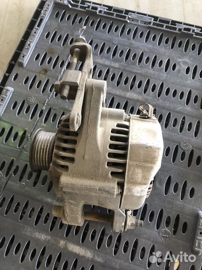 Генератор toyota ractis