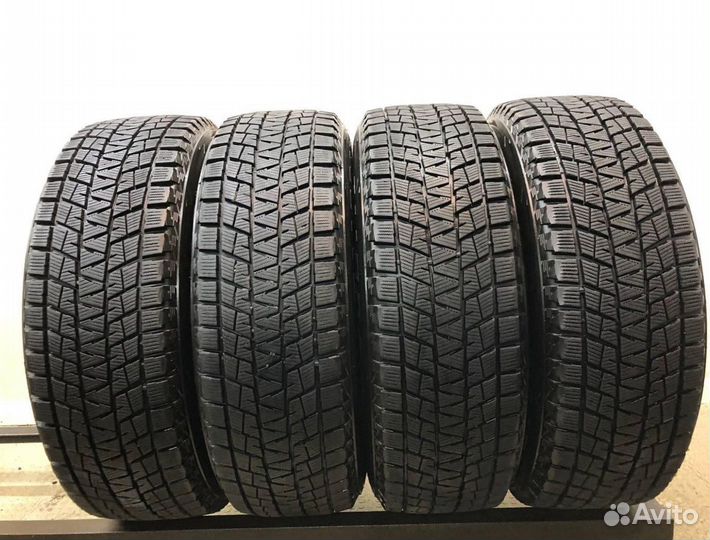 Bridgestone Blizzak DM-V1 225/65 R17 99W