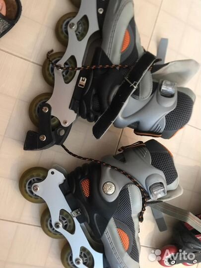 Роликовые коньки