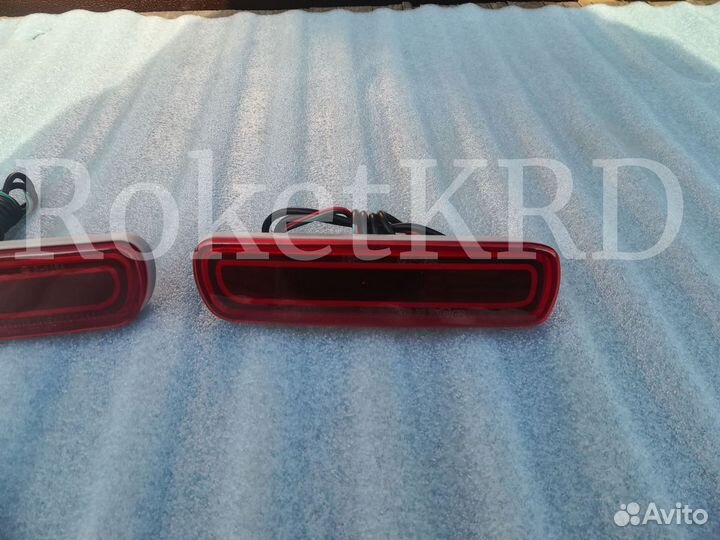 Катафот Заднего бампера Land Cruiser 100 Неон