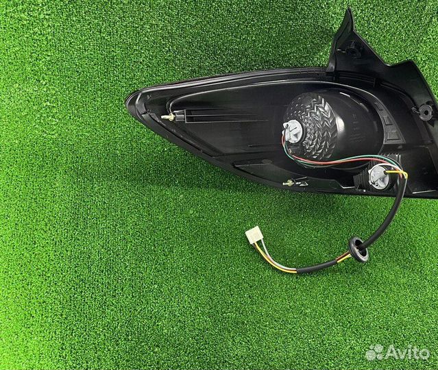 Фонарь правый Chevrolet Cruze хетчбек