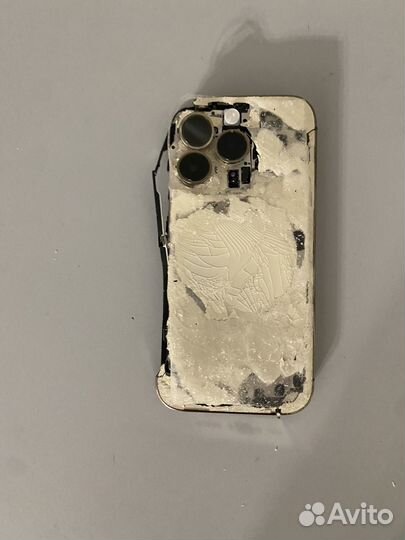 Телефон iPhone 14 pro
