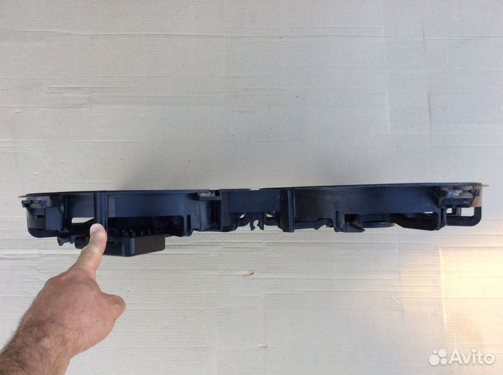 Вентилятоы радиаторов infiniti G35 G25 G37 V36 08