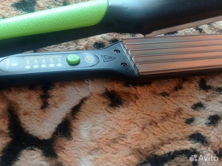 Утюжок для волос