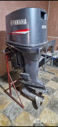 Yamaha 200