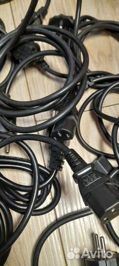 Провод питания для компьютера