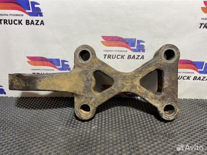 1769882 Кронштейн амортизатора заднего правый