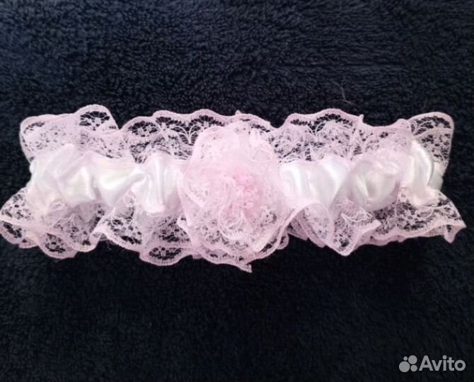 Подвязки ,букеты на свадьбу