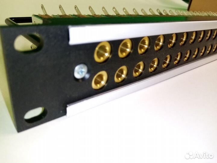 Коммутационная панель 1U, Пач-панель аудио