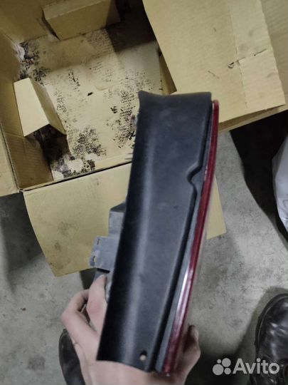 Фонарь правый Touran новый