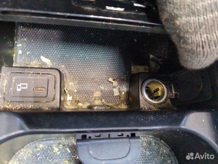 Консоль салона Mercedes A W177 2018, 2019