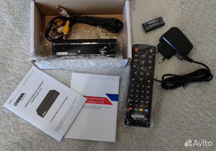 Приемник цифровой эфирный cadena CDT-1712