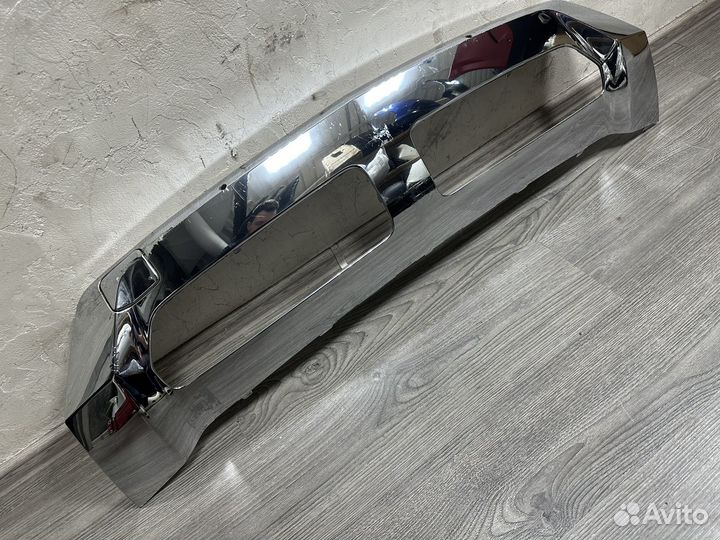 Накладка переднего бампера Mercedes ML W166