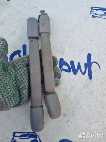 Ручка потолочная Subaru Forester SF