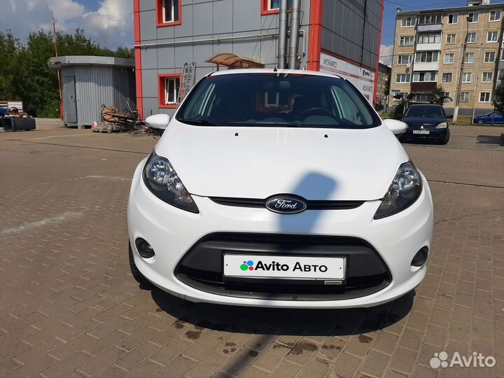 Ford Fiesta 1.4 AT, 2011, 65 392 км