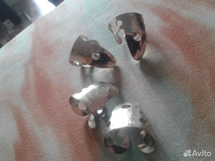 Медиатор dunlop. 0225, 018, 015