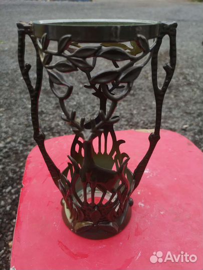 Подставка под вазу